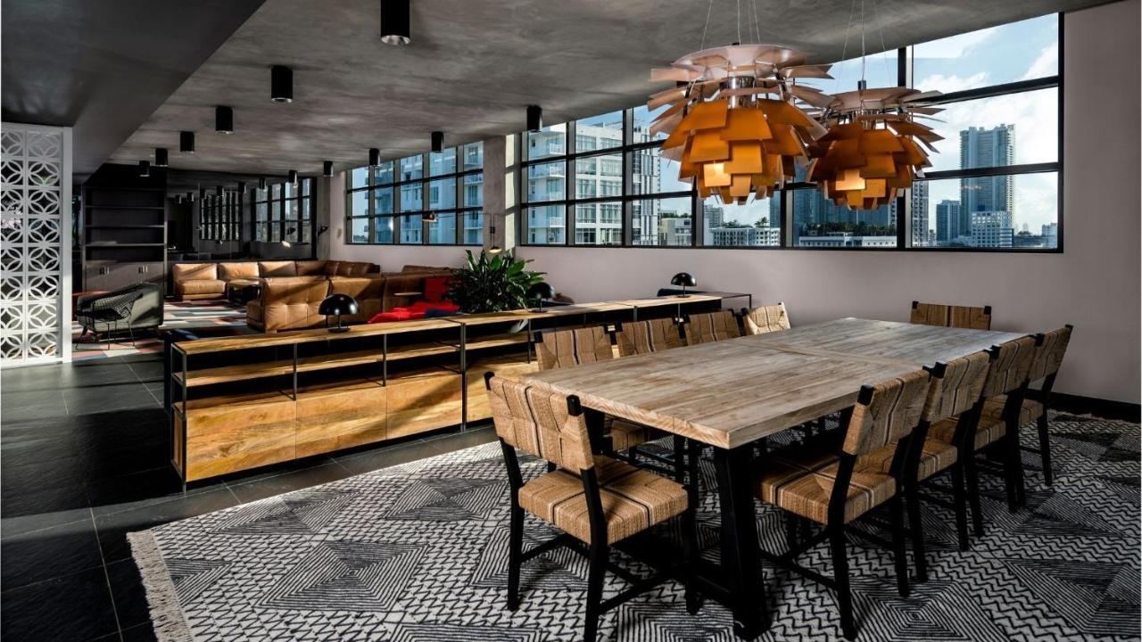 Sentral Studio Apt With Den In Wynwood Apartment
