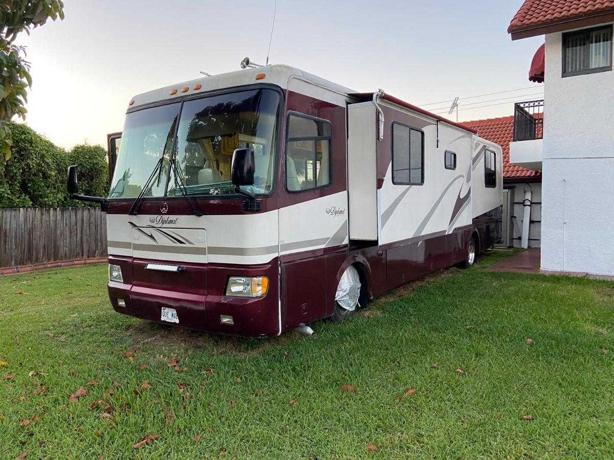 Remodeled And Comfortable Rv - Free Parking Miami