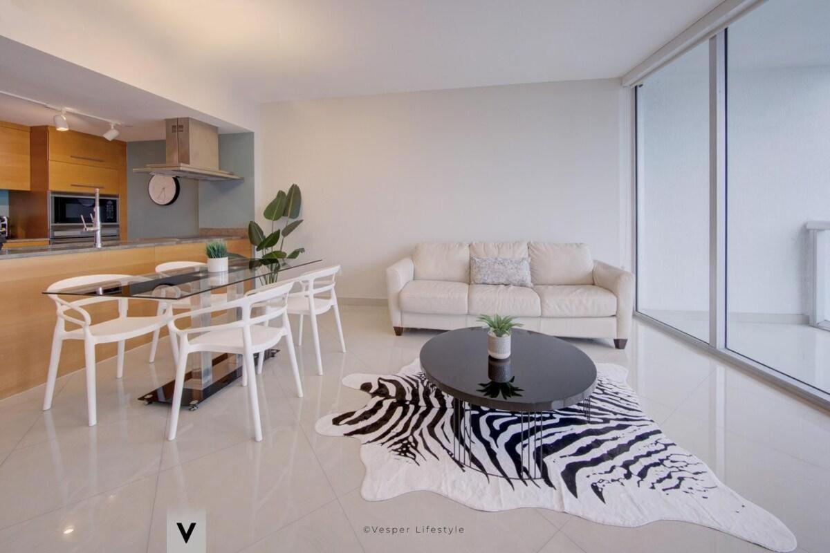 Icon Brickell Suites By Vesper Miami