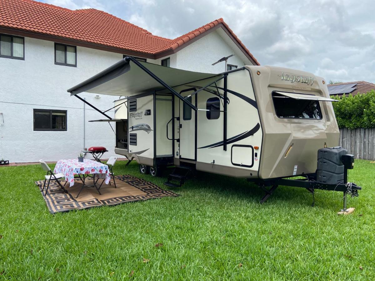 Cozy Camper - Free Parking Campingplatz