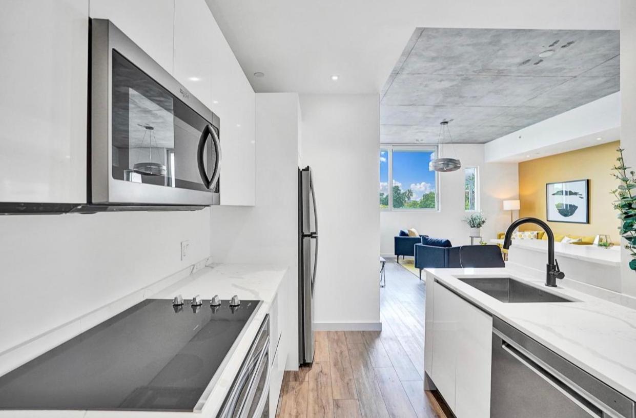 Design District Suites * Miami