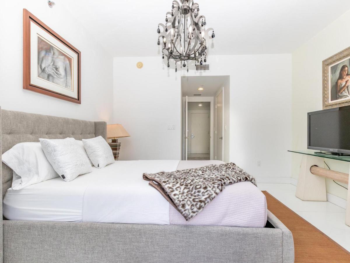 Luxury Waterfront In The Urban Oasis At Icon-brickell Free *