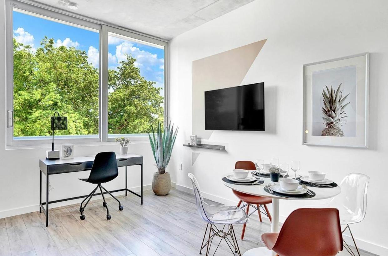 Design District Suites *