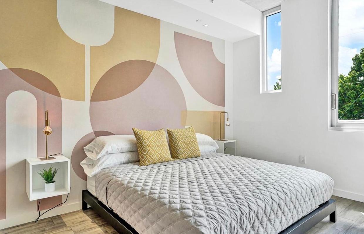 Design District Suites *