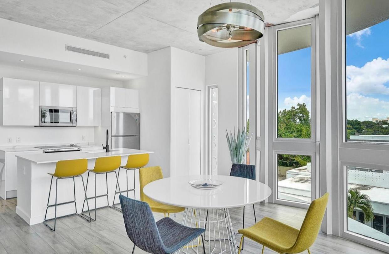 Design District Suites *