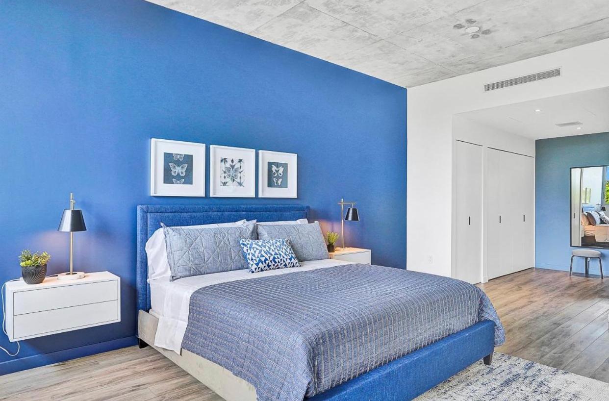 Design District Suites *