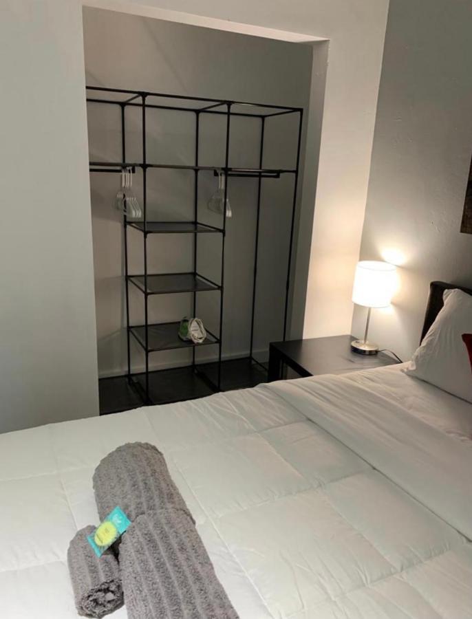Adorable Private In The Heart Of Miami!