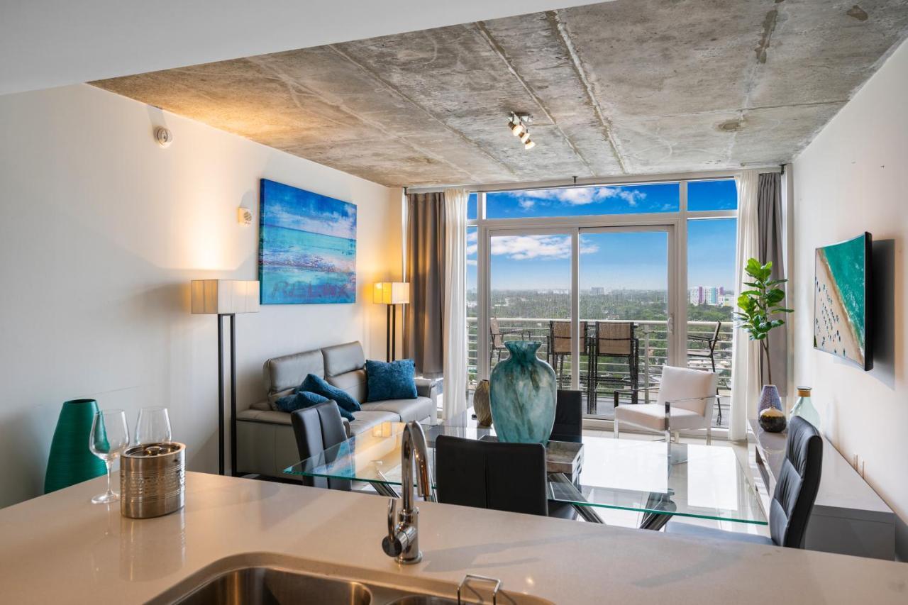 Luxury Exclusive Unit 1Br Midtown / Free Parking Apartment *