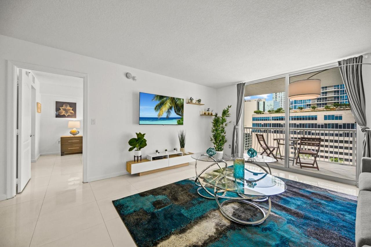 Apartment Superb With Parking In Brickell Miami