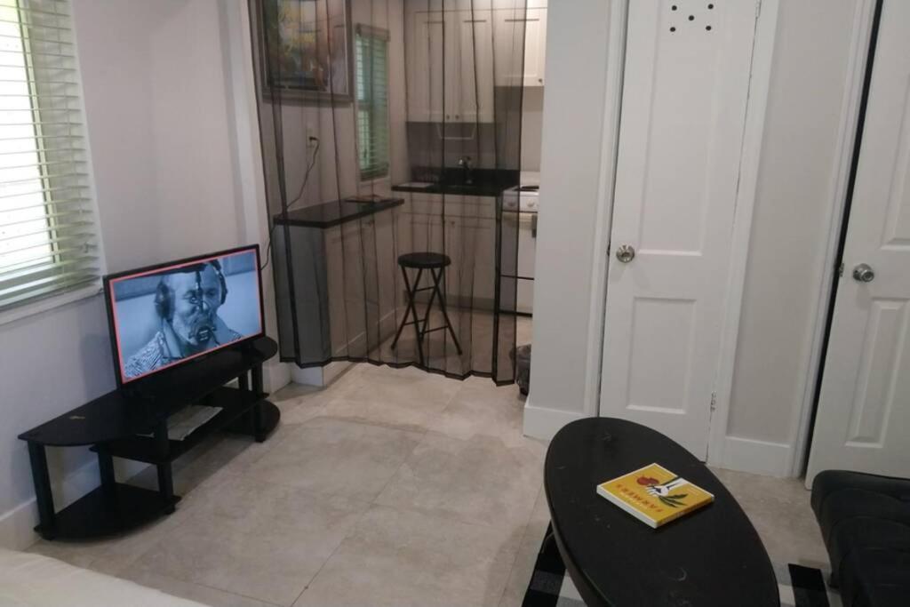 Boutique Little River Studio Near Sobe