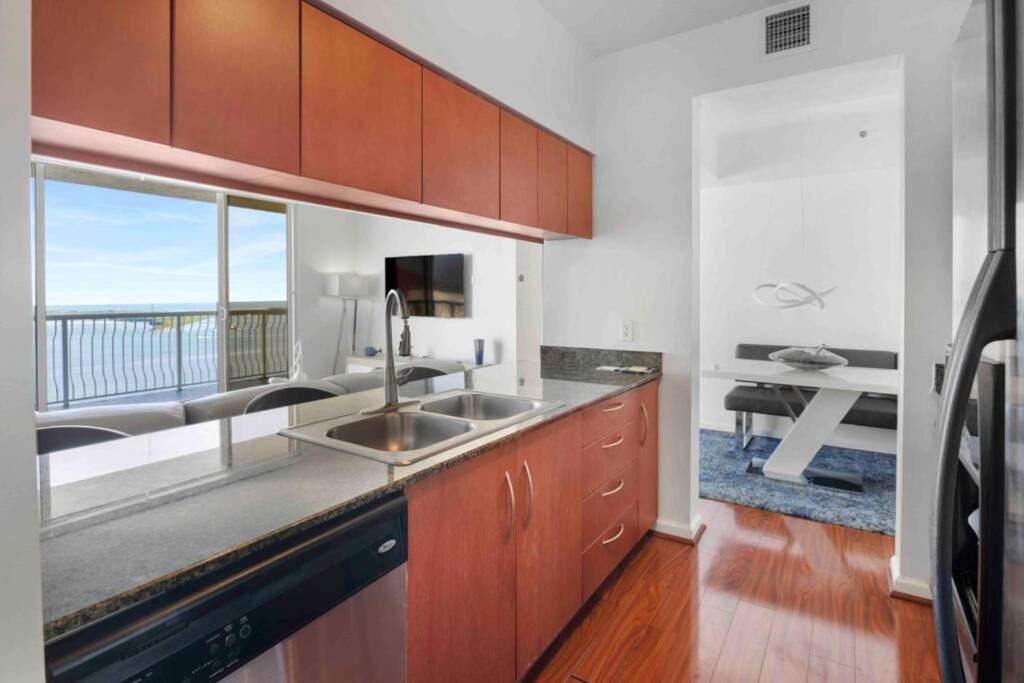Stunning 2br Penthouse Brickell/direct Oceanview!! Appartement *