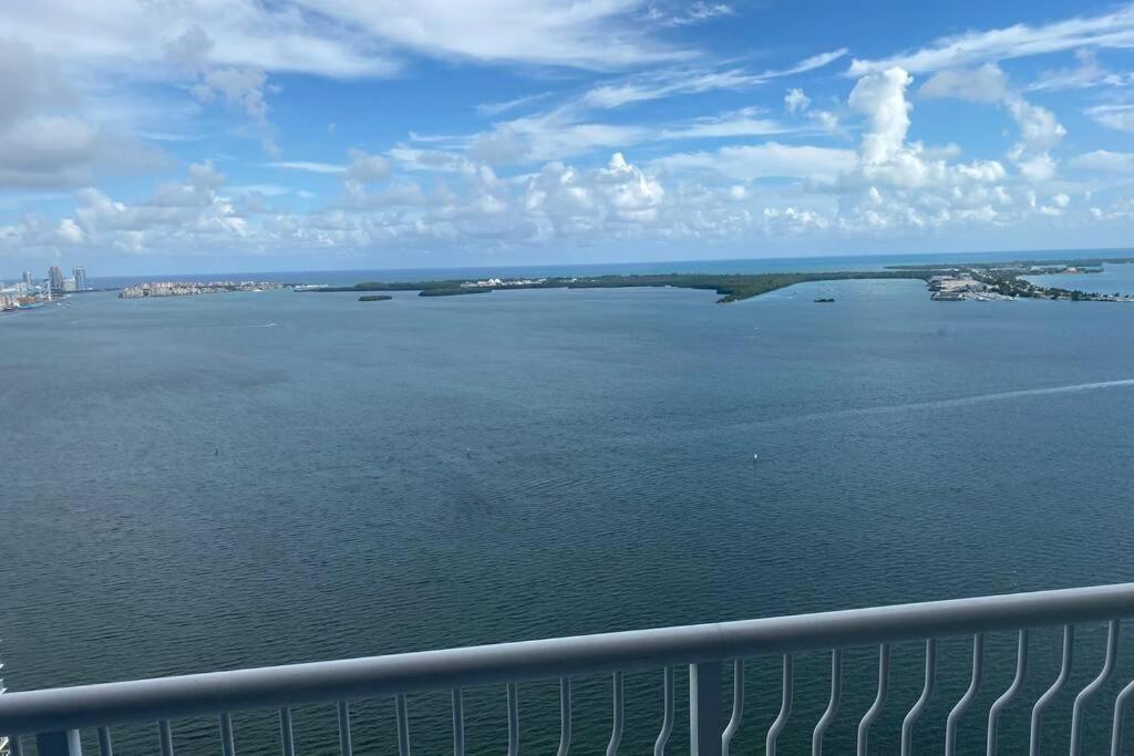 Stunning 2br Penthouse Brickell/direct Oceanview!! Appartement