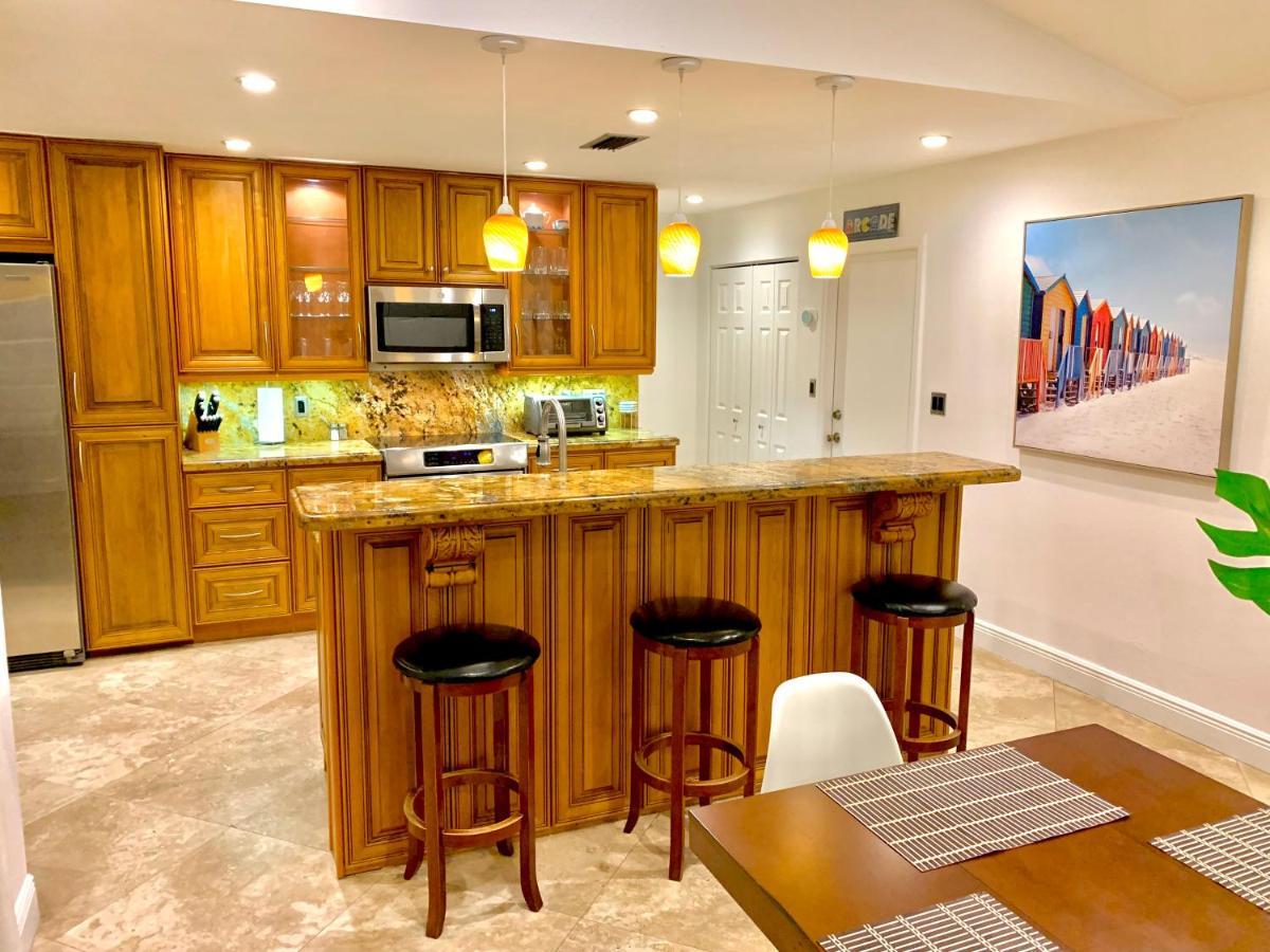 Vakantiehuis Kendall Keys Oasis W/ Pool, Theater & Arcade