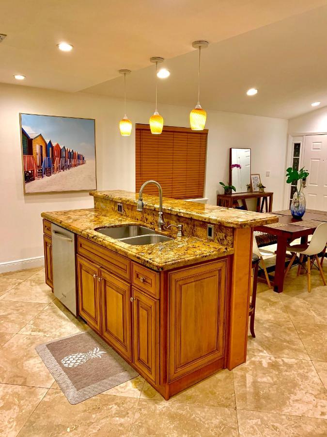Kendall Keys Oasis W/ Pool, Theater & Arcade Vakantiehuis *