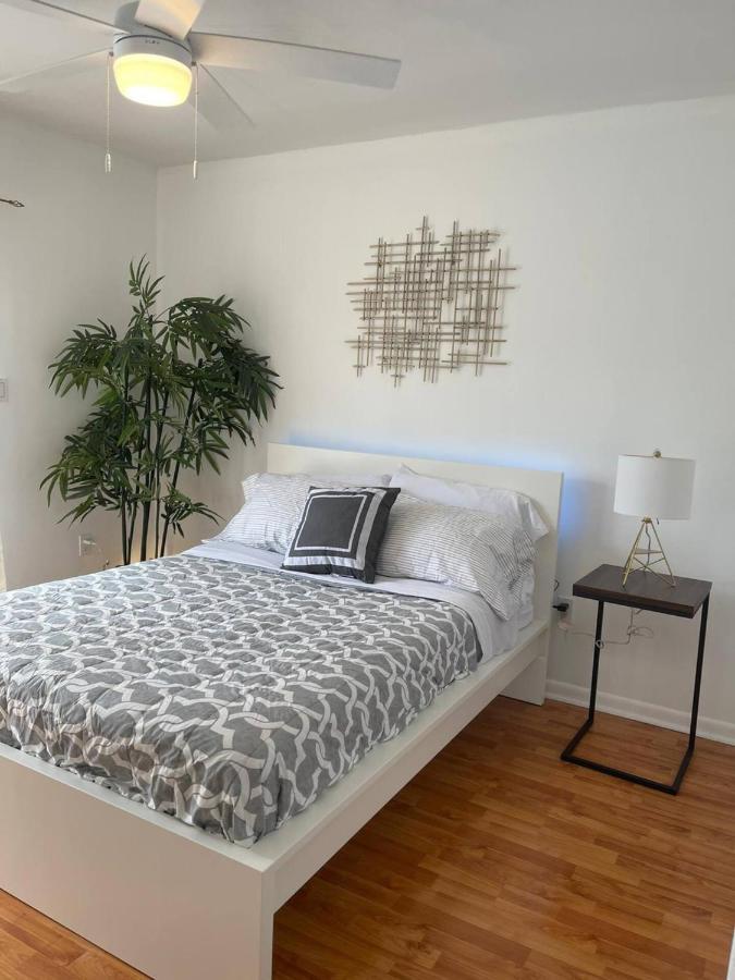 Vakantiehuis Kendall Keys Oasis W/ Pool, Theater & Arcade *