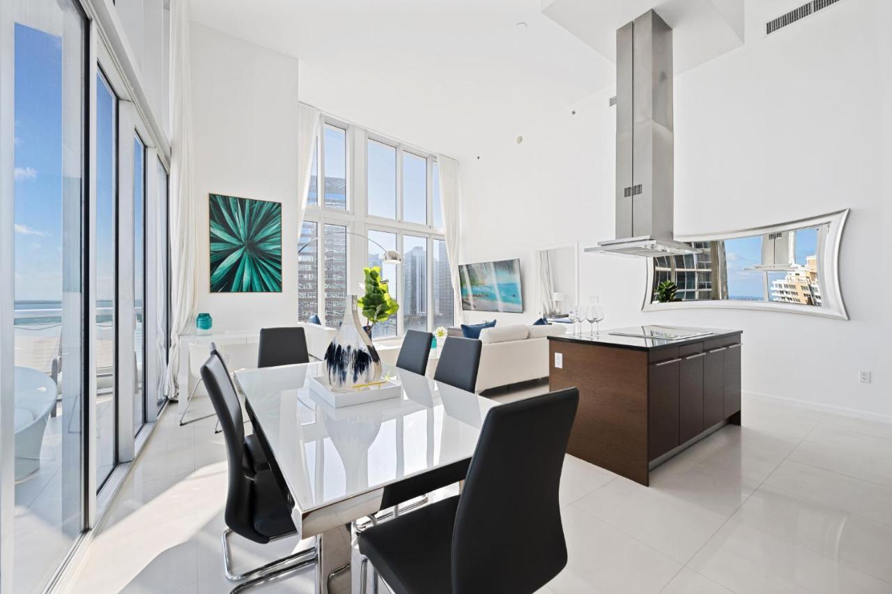 Iconic Luxurious High Ceilings Unit Brickell W Miami
