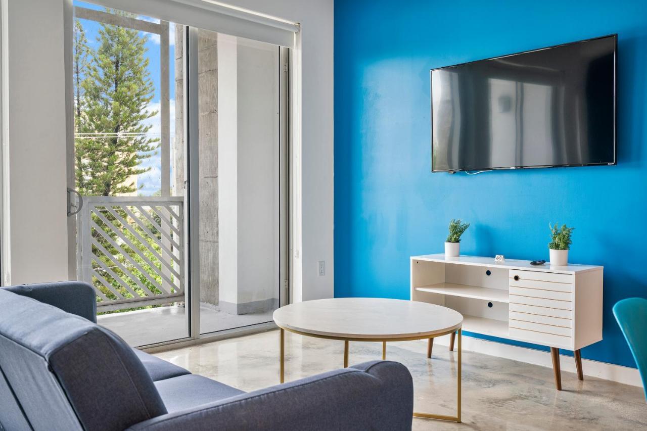 Little Havana 1 Bedroom *