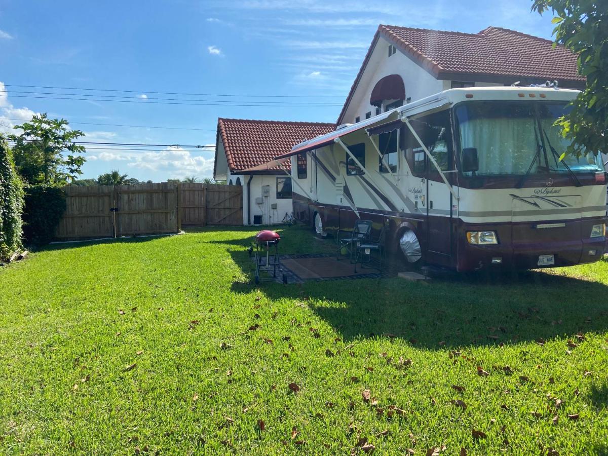 Campsite Remodeled And Comfortable Rv - Free Parking