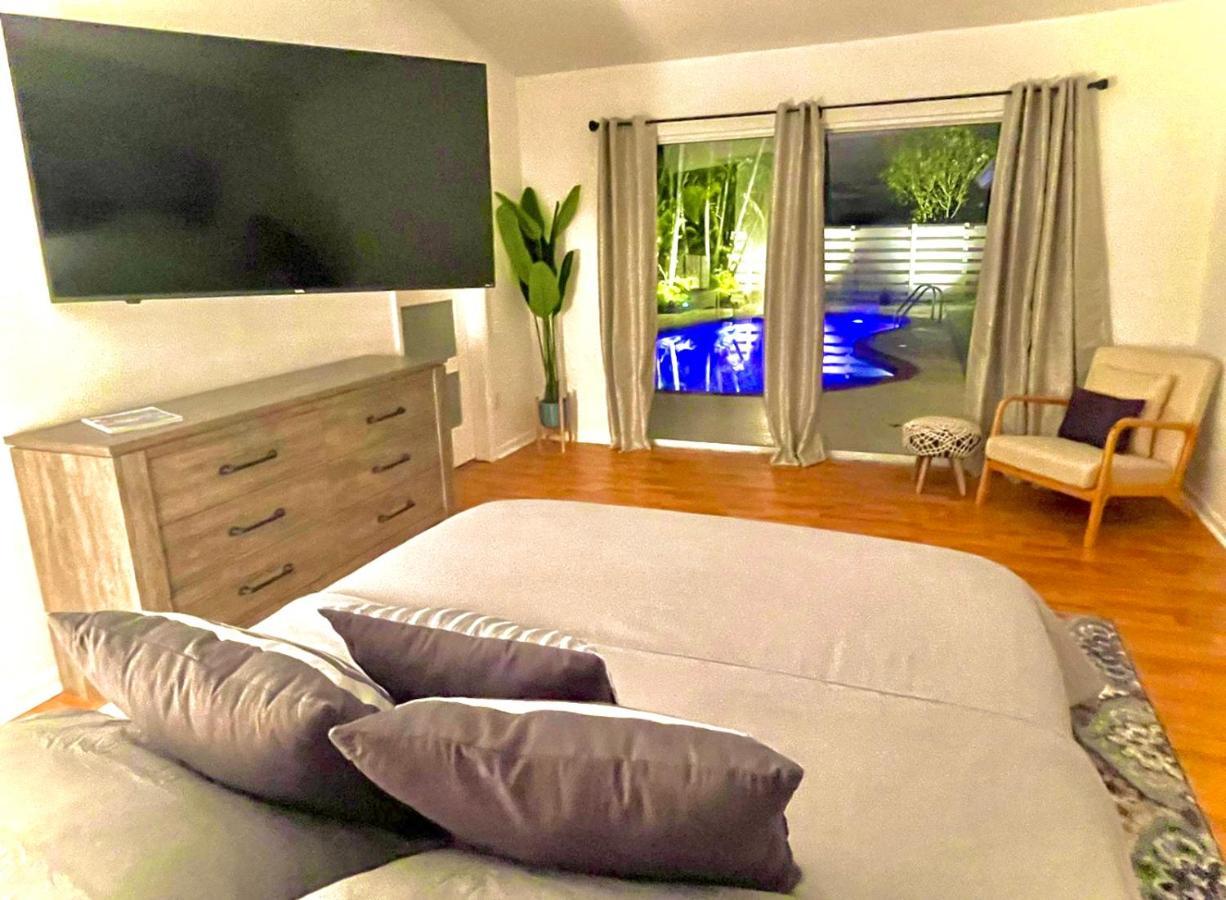 Vakantiehuis Kendall Keys Oasis W/ Pool, Theater & Arcade *