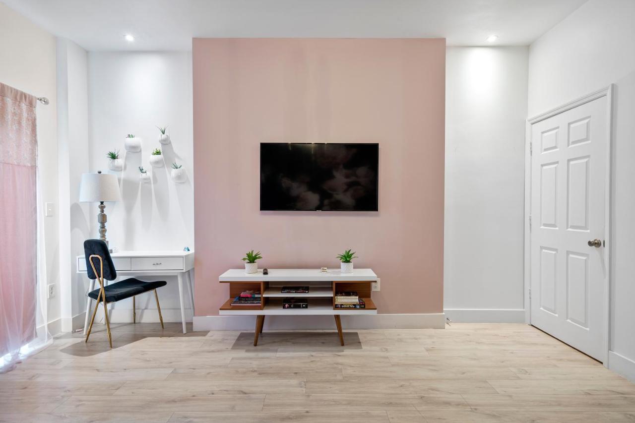 Apartment Airport Getaway Miami