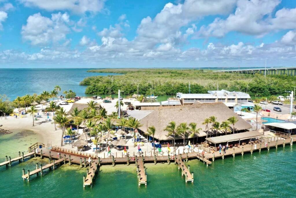 New Luxury Vacation Dream Rental- Sleeps 15!
