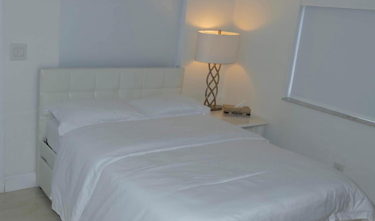 Miami-airport Oasis Vip House
