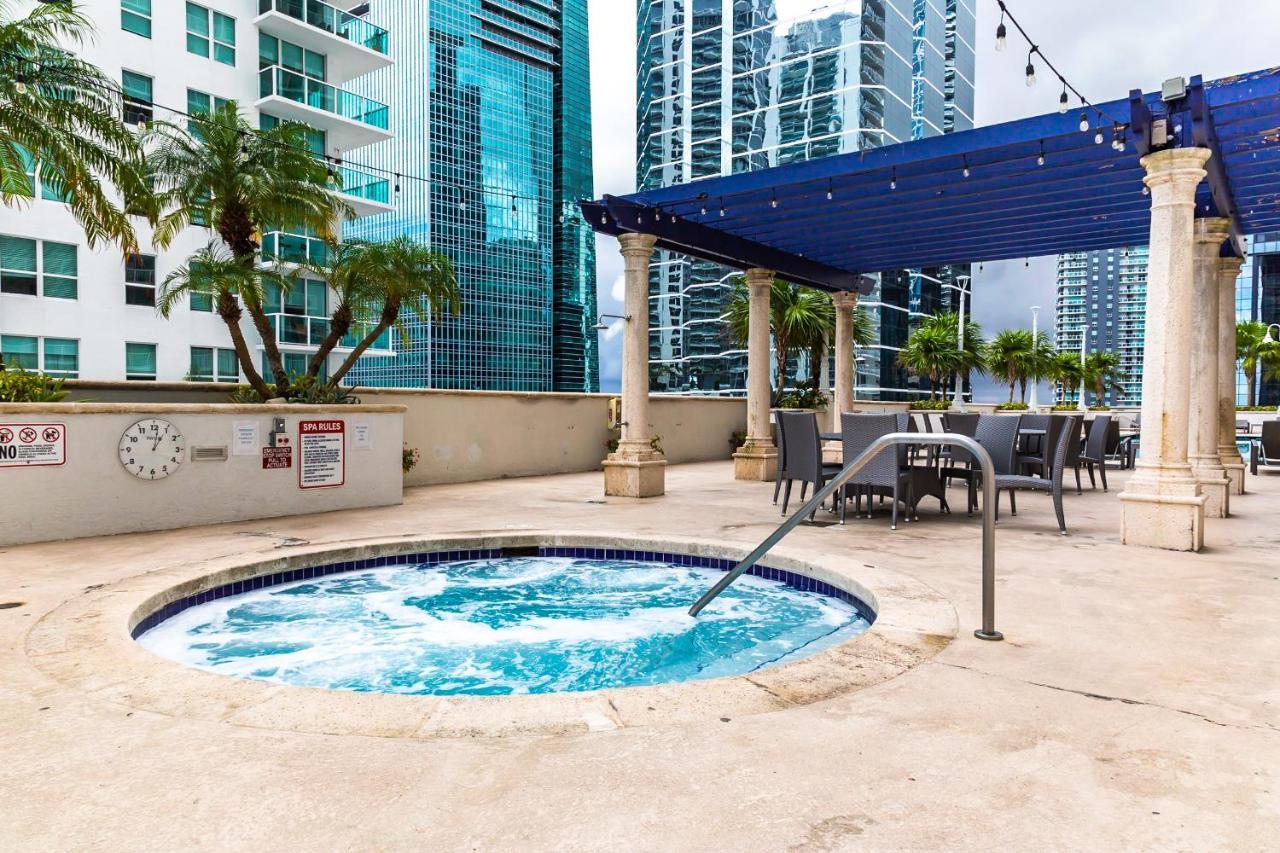 Blue Brickell Apartment