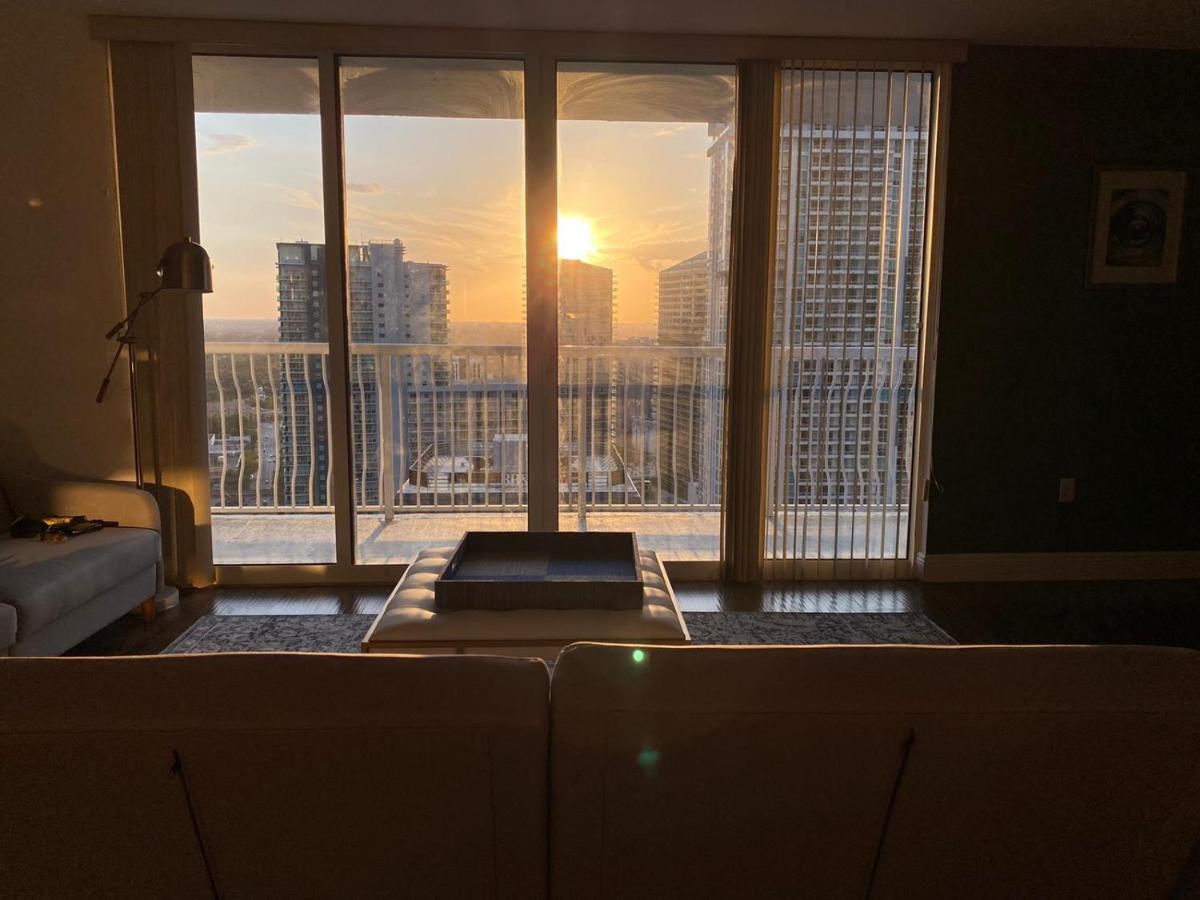 Apartment Beautiful Large Apt 2 Brm With Ocean Views In Brickell *