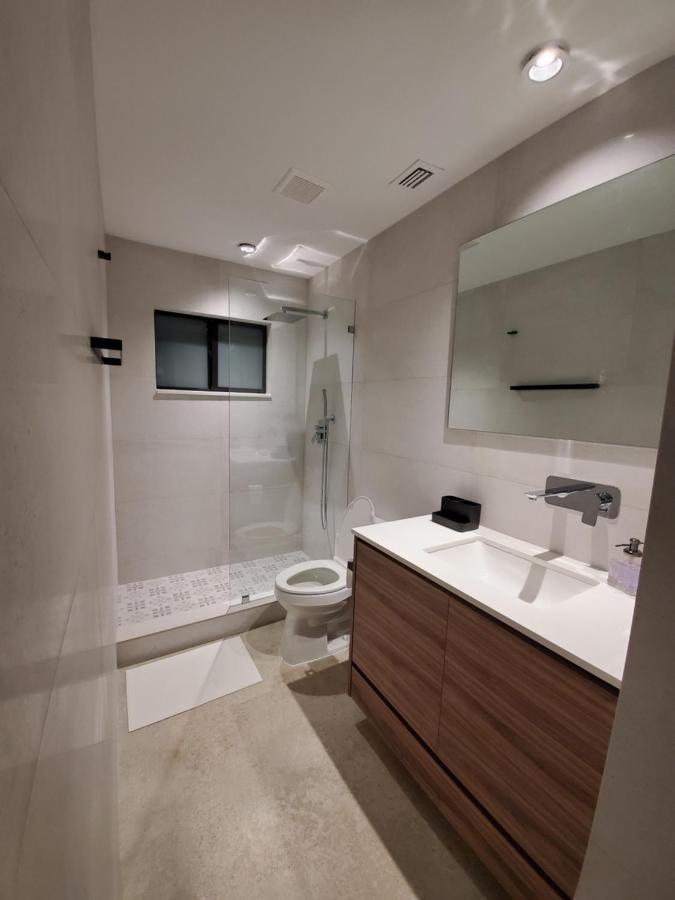 Design District By Midtown, Wynwood, Brickell, 10 Min To The Beach, Free Parking Ferienhaus