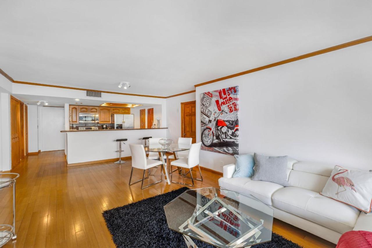Appartement Stunning Balcony Views 3 Bedroom