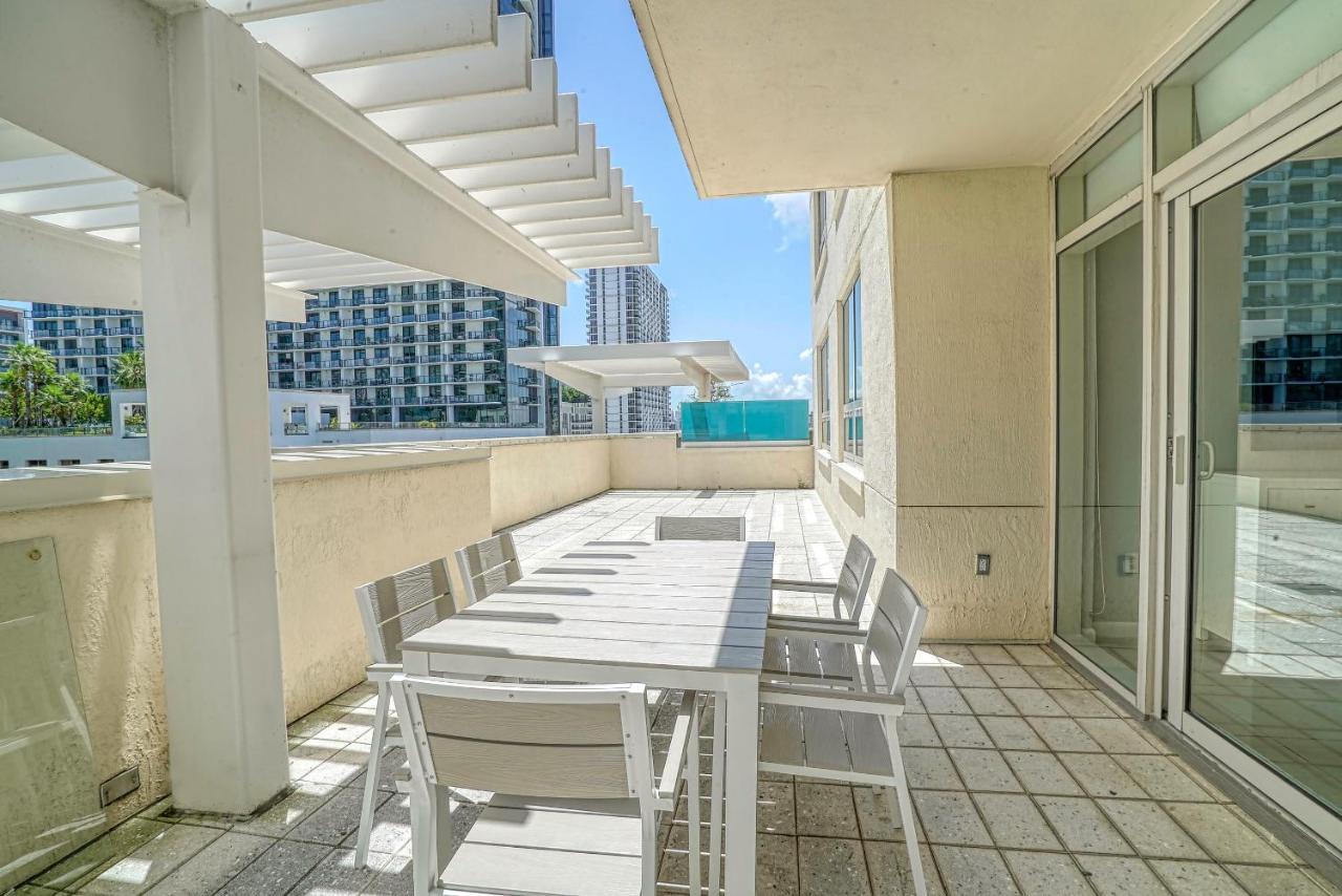 516-midtown Neighborhood, 2 Bed, Great Location! Appartement *