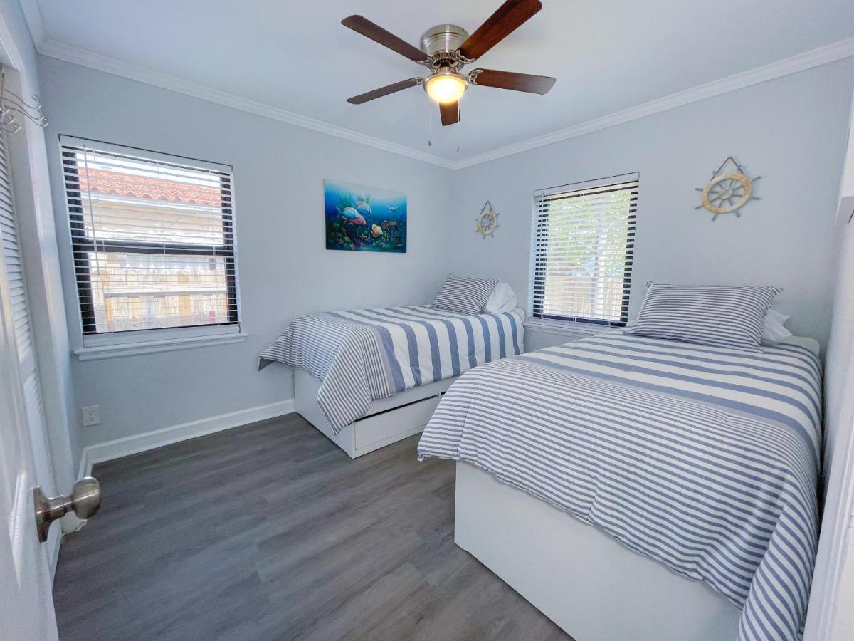 Apartment Great In South Florida! -d-centrally Located Miami