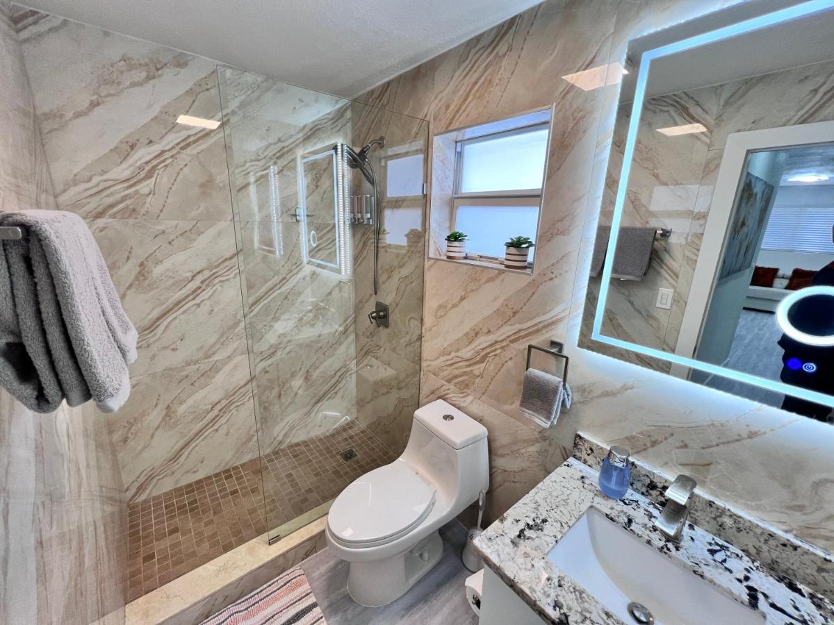 Stylish 2 Bedrooms By International Airport Apartment