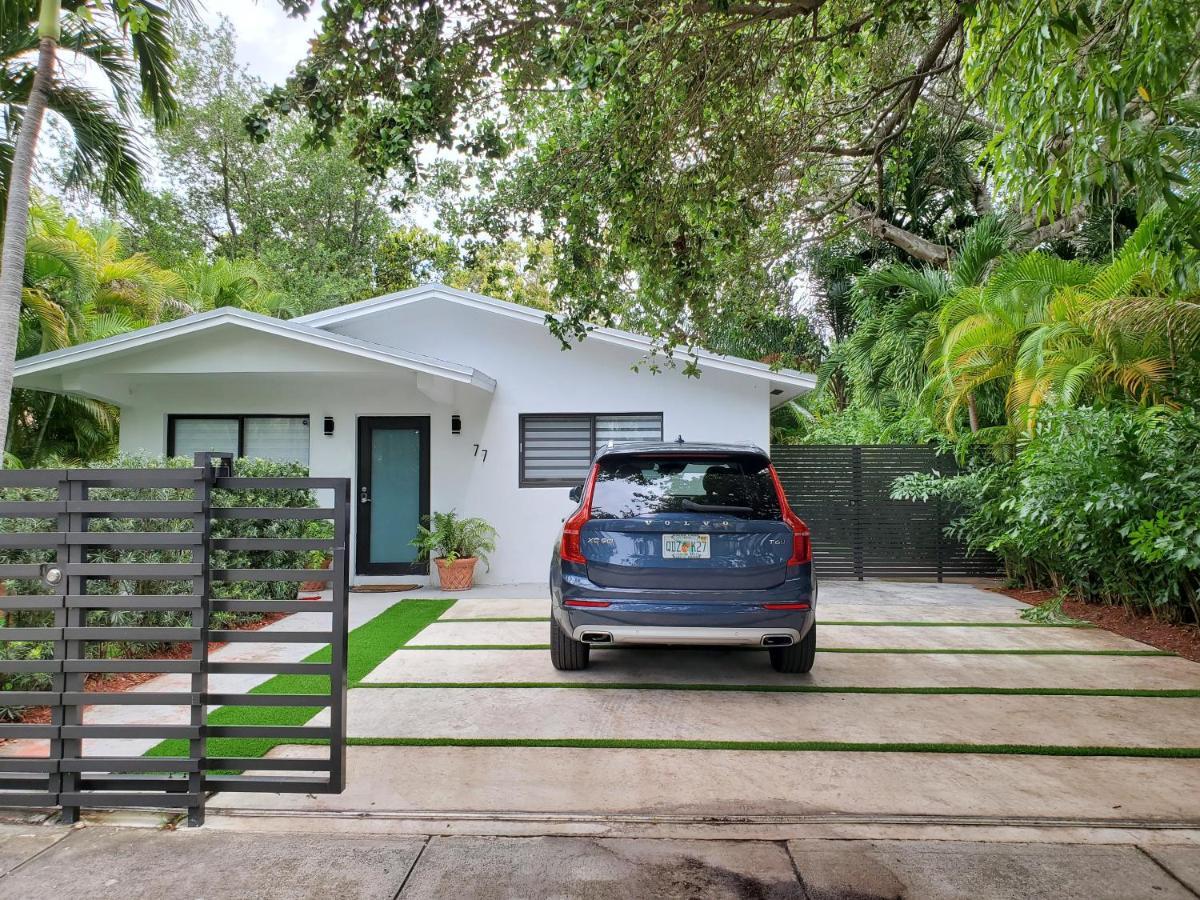 Design District By Midtown, Wynwood, Brickell, 10 Min To The Beach, Free Parking Ferienhaus Miami
