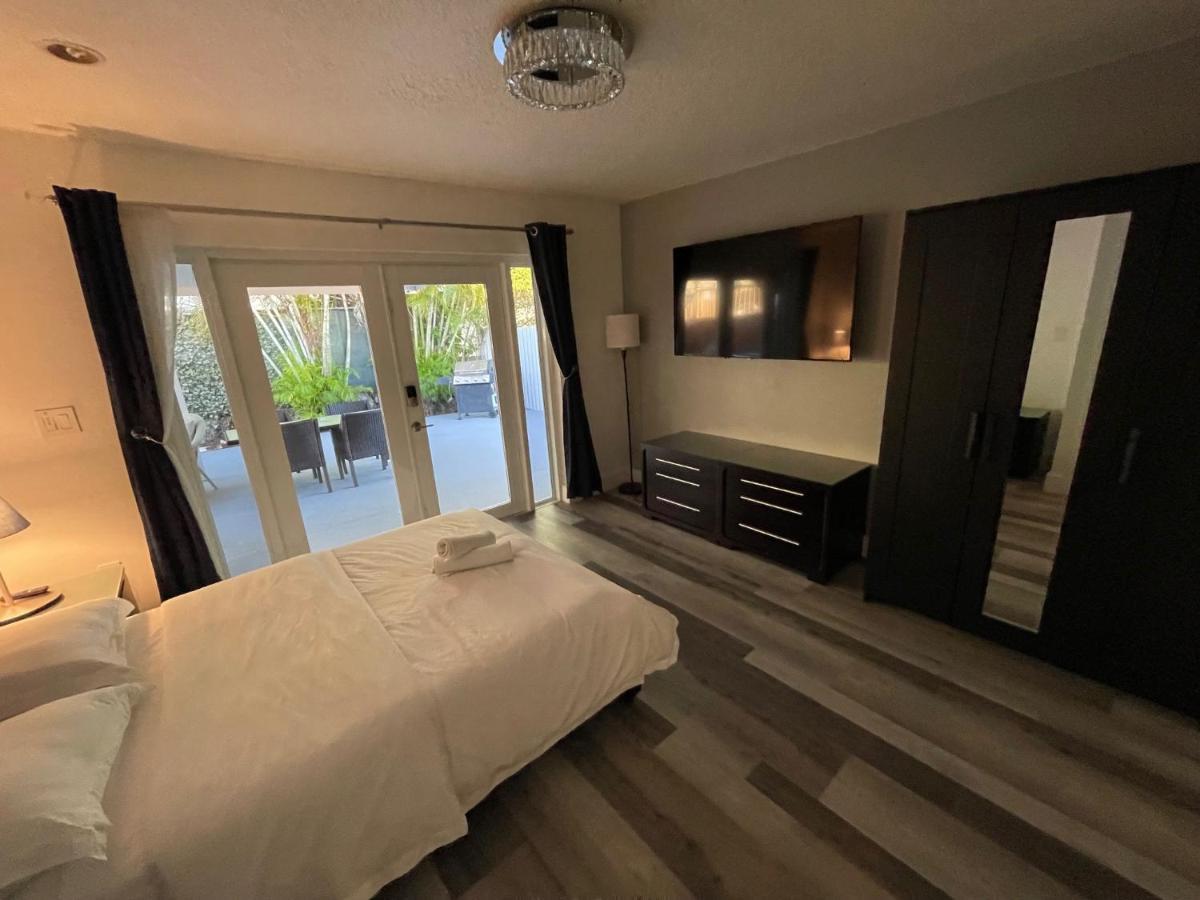 Cozy Mia Airport Pool Vakantiehuis