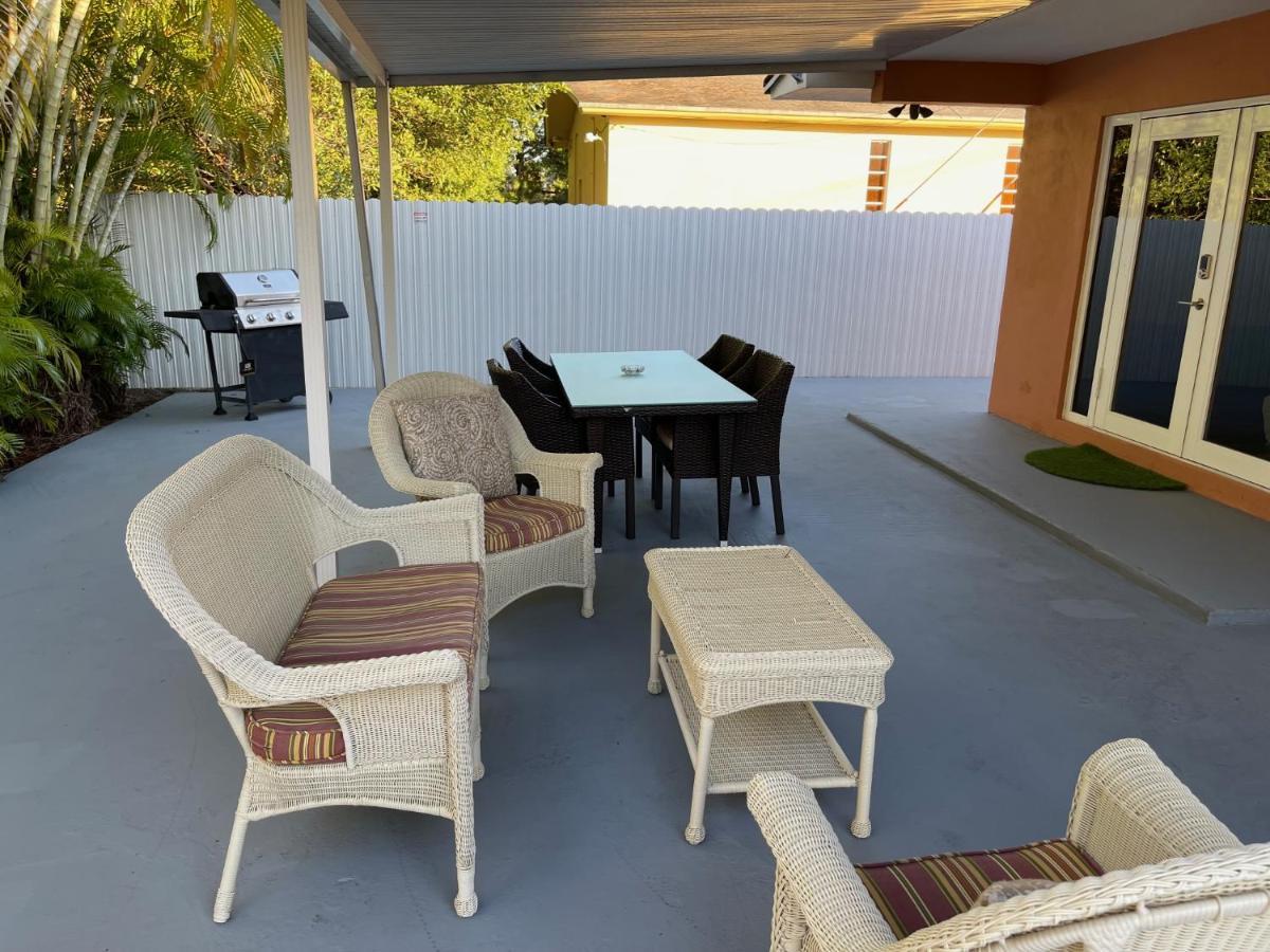 Cozy Mia Airport Pool Vakantiehuis *