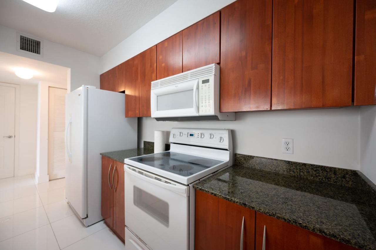 The Club At Brickell Bay Appartement *