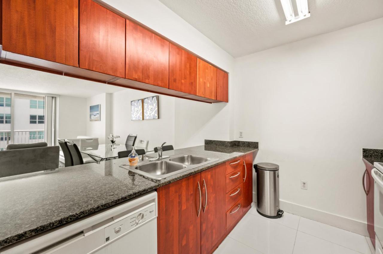 The Club At Brickell Bay Appartement *