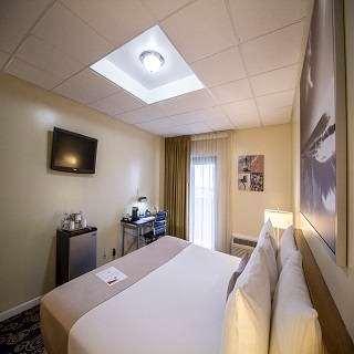 Regency Airport Hotel 3*