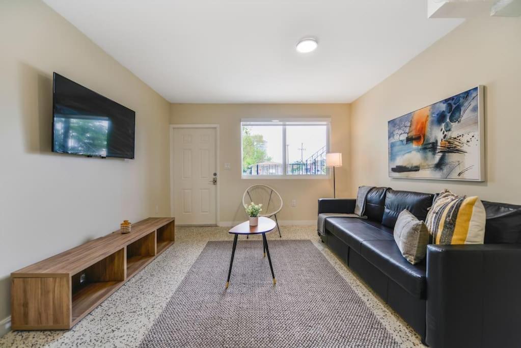 Stylish Monthly Near Apartment Miami