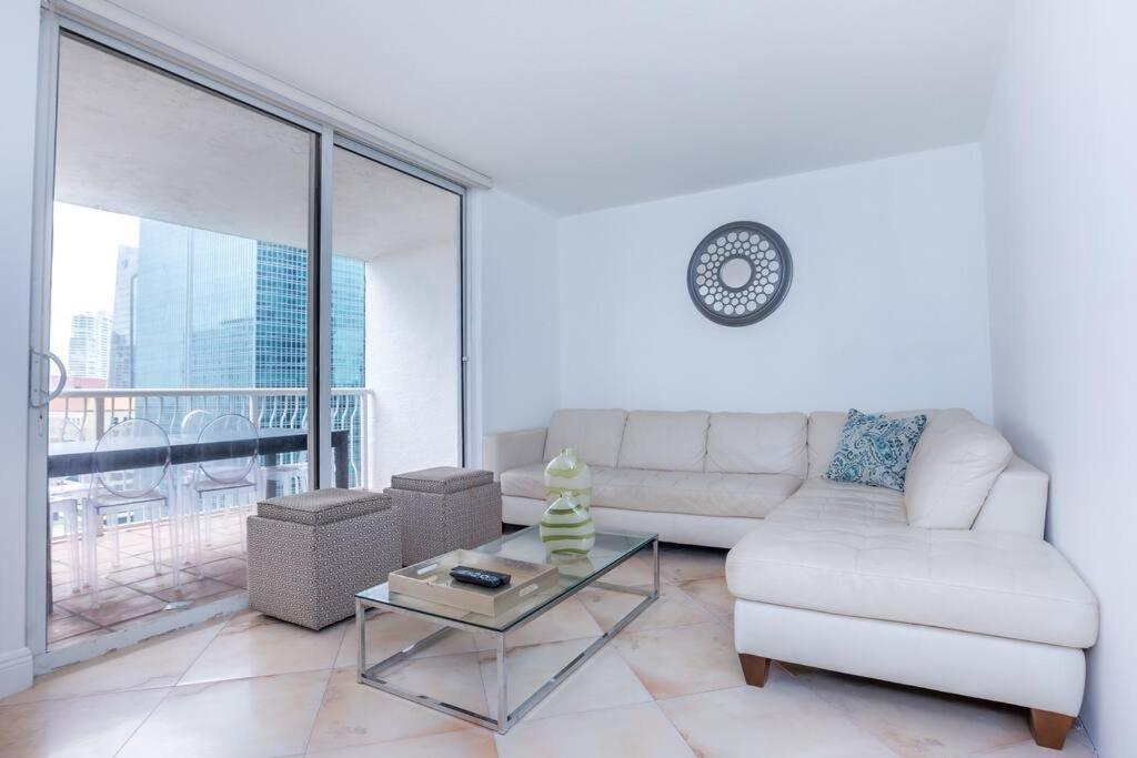 Amazing 2 Bedroom At Brickell, Free Parking Miami