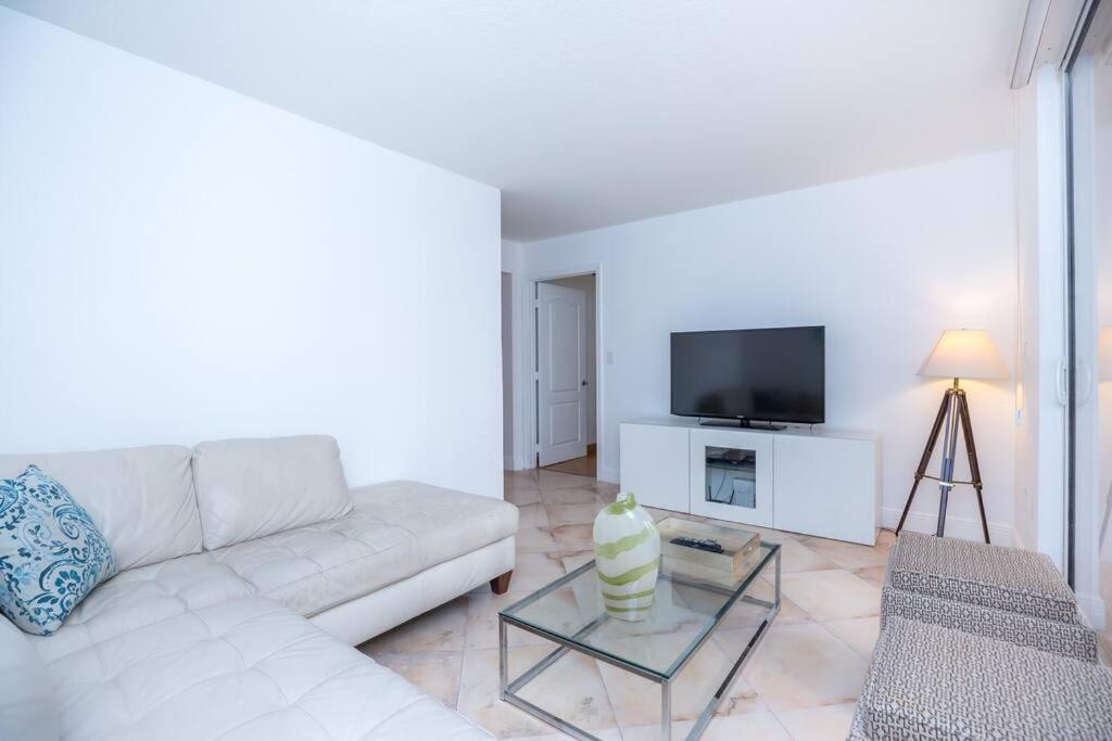 Appartement Amazing 2 Bedroom At Brickell, Free Parking *