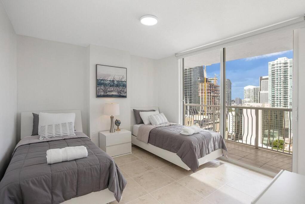 Beautiful 3 Bedroom In Brickell Appartement