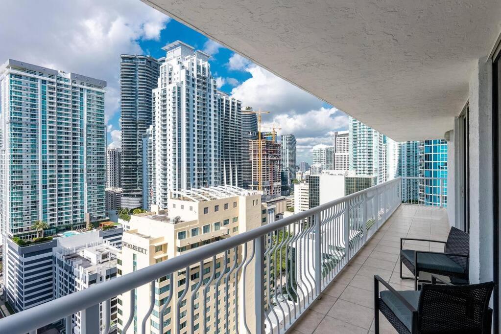 Beautiful 3 Bedroom In Brickell