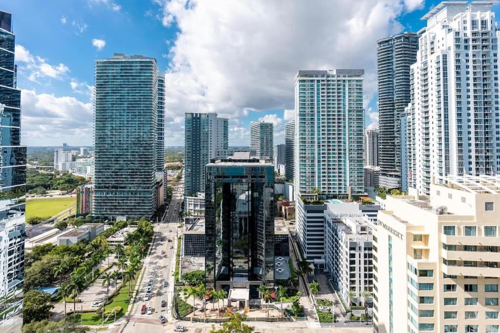 Beautiful 3 Bedroom In Brickell Appartement *