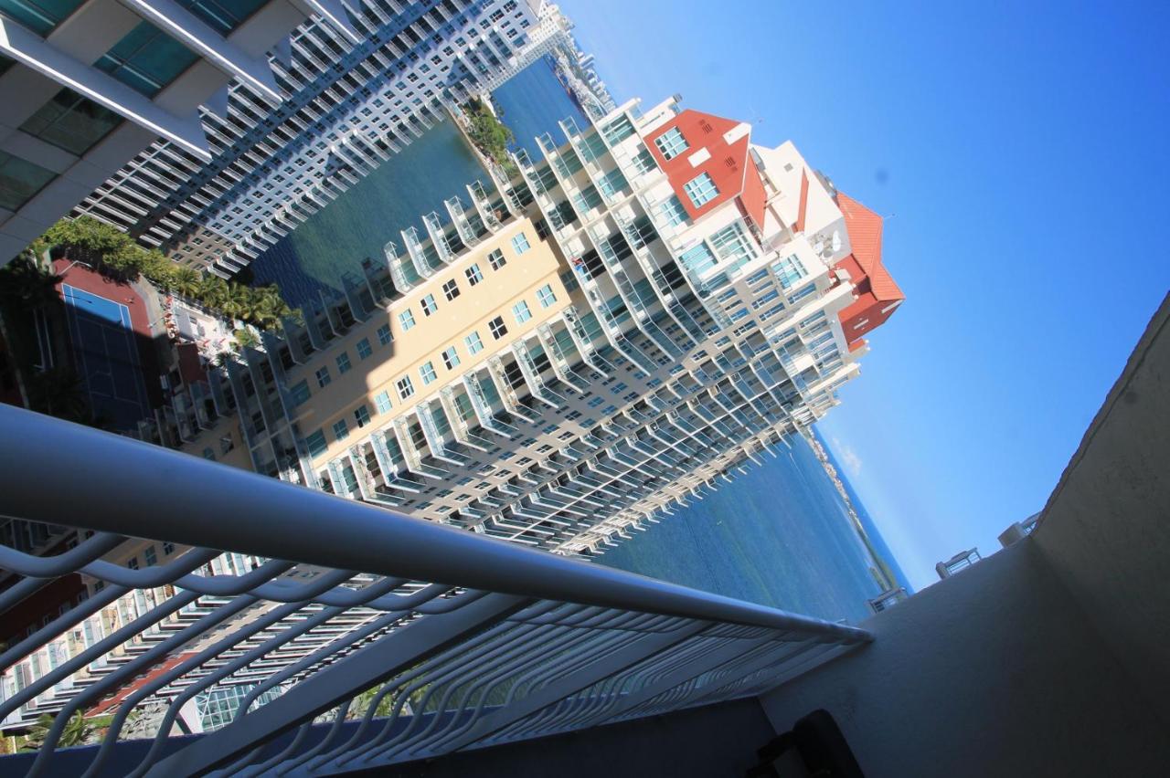 Brickell Bay Haven Appartement *