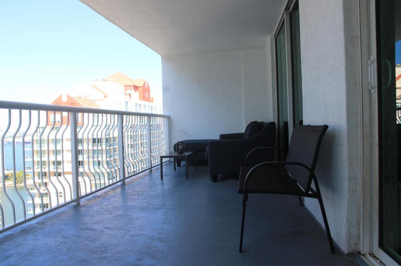 Brickell Bay Haven Appartement *