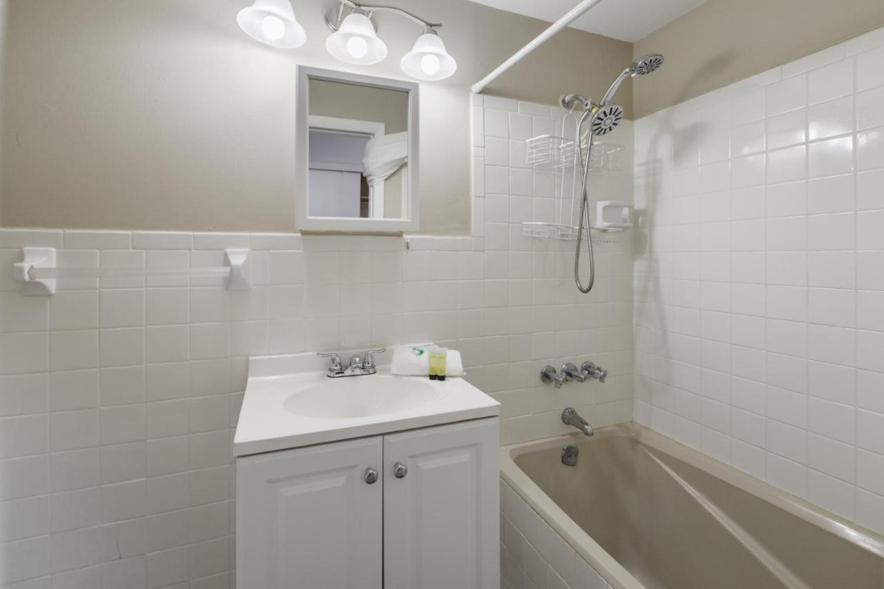 Amazing 3br House 5 Minutes From Marlins Park Ferienhaus Miami