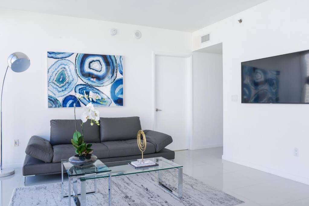 Wonderful 2 Bedroom Apt With Ocean Views At Icon Brickell Appartement Miami