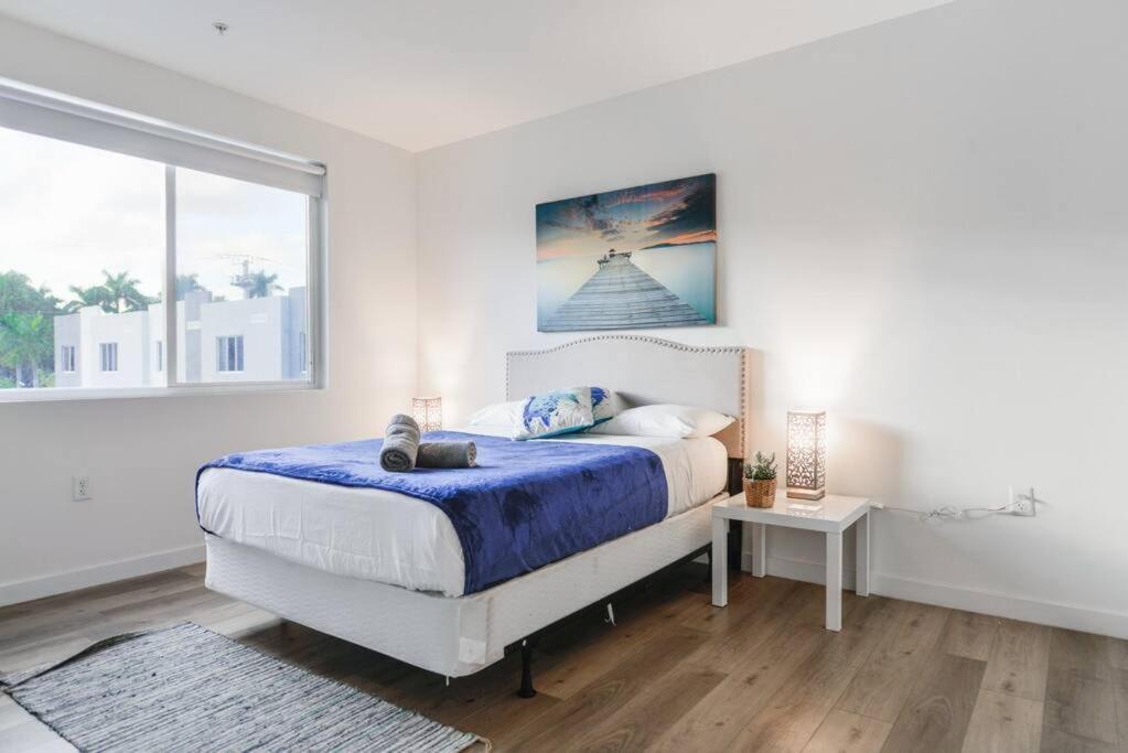 Amazing Town House 15 Min From The Beach Wfree Parking * Miami